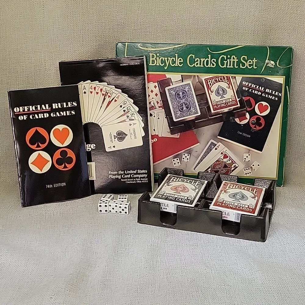 ‎Bicycle Cards Gift Set